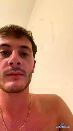 djdjdjhot cam4 live cam performer profile