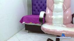 kiaraRey18 cam4 live cam performer profile