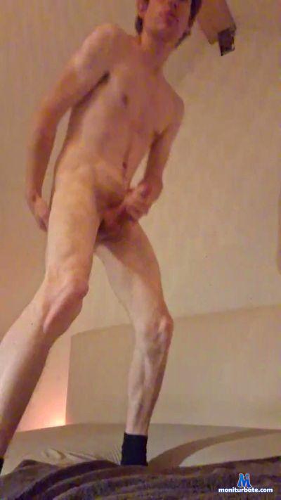 Timmytop1 cam4 bisexual performer from Kingdom of Belgium  