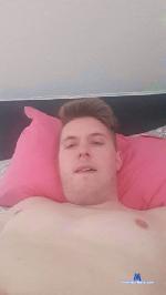 Kolle9 cam4 livecam show performer room profile