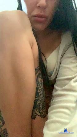 Evieloves cam4 live cam performer profile