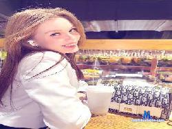 something_icans cam4 live cam performer profile