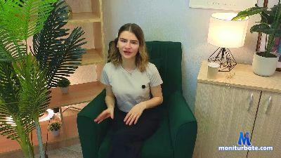MerylGroves cam4 bisexual performer from French Republic squirt masturbation schoolgirl amateur striptease pussy cute 