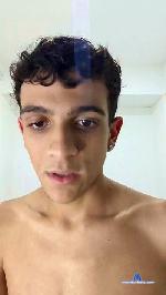 Renannnhh cam4 livecam show performer room profile