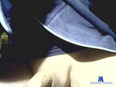 ermano43 cam4 straight performer from Republic of Italy cum 