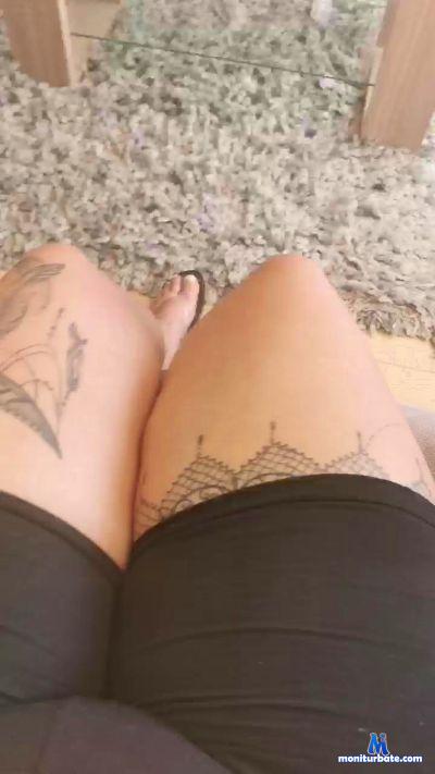 S3XQU33N cam4 bicurious performer from United Kingdom of Great Britain & Northern Ireland  