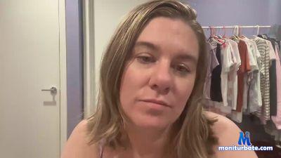 Phoebe420 cam4 bisexual performer from United States of America armpits masturbation cute ass amateur 