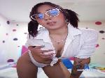 littlee_newbie cam4 livecam show performer room profile