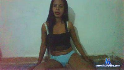 hannah_hot3 cam4 bicurious performer from Republic of Madagascar  
