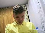 picisatrevido23 cam4 livecam show performer room profile