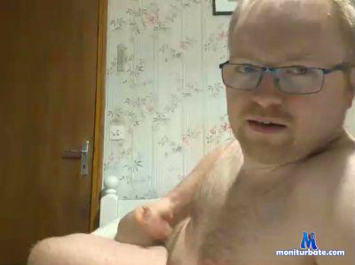 hairydwarfer cam4 gay performer from French Republic  
