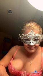 BrownEye7 cam4 livecam show performer room profile