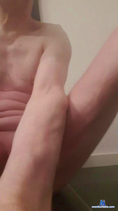 gabbivilson cam4 bisexual performer from Kingdom of Denmark  