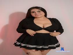 nicolleu99 cam4 live cam performer profile