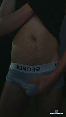 EDJULIAN cam4 live cam performer profile