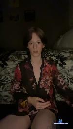 LiLmisbirdie cam4 livecam show performer room profile