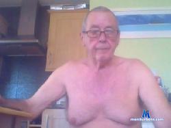 smallboy699 cam4 live cam performer profile