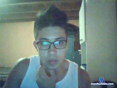 dflores931 cam4 straight performer from Republic of Ecuador  