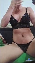 karuloly_hot cam4 livecam show performer room profile