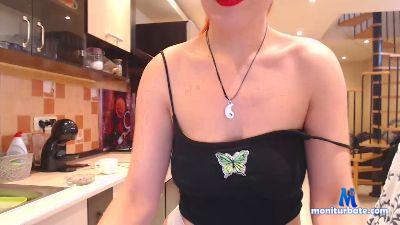 Alice_bounty cam4 bicurious performer from Romania analtoys smoke bigass C2C squirt fisting anal 