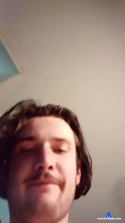 moshoo cam4 straight performer from Republic of Italy  