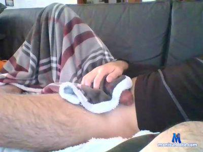 Sposatosexy cam4 straight performer from Republic of Italy chivienesborra amateur cazzoinmanosbor sborra cum 