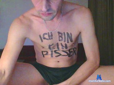 Thatchers63 cam4 bicurious performer from United Kingdom of Great Britain & Northern Ireland  