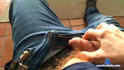 cantohot1 cam4 bicurious performer from Republic of Italy  