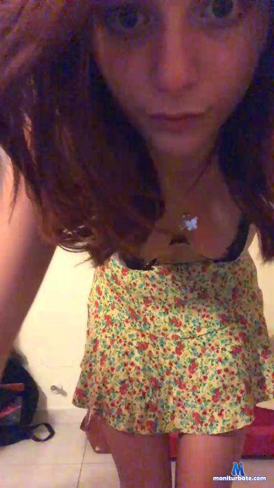 gattinxxx cam4 bisexual performer from Republic of Italy  