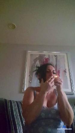 Littlemeeeee cam4 live cam performer profile