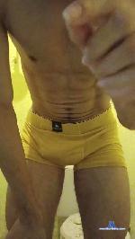 Dominhos cam4 livecam show performer room profile