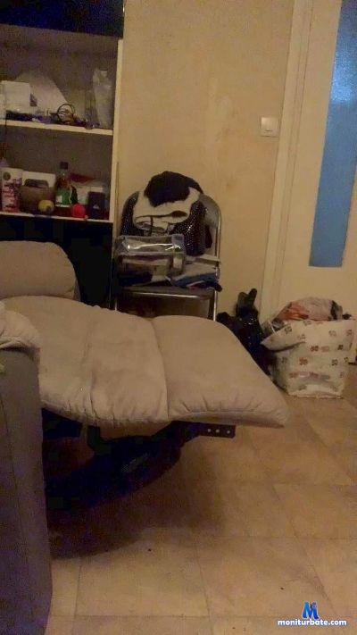 Blaack_ice cam4 bisexual performer from French Republic  
