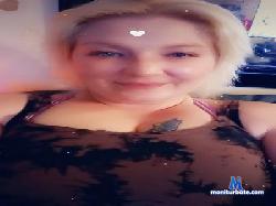 JuicyBlonde36 cam4 live cam performer profile