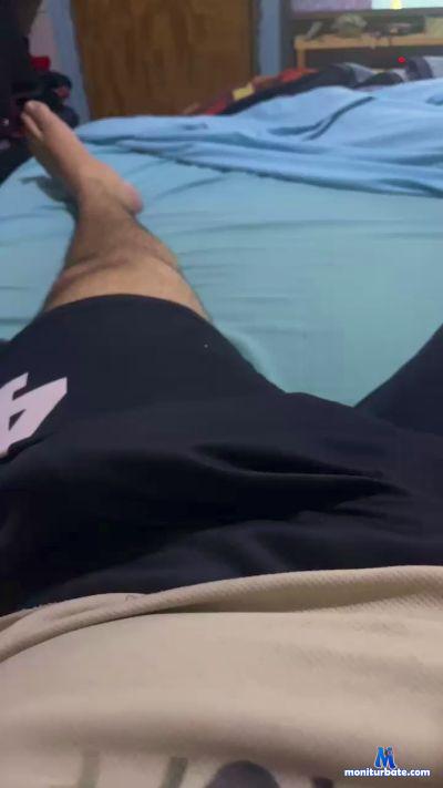 Benquin21 cam4 straight performer from Republic of Chile amateur pornstar 