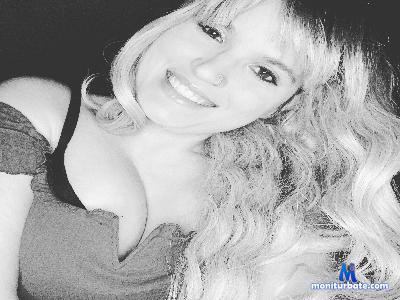 Bigbootytiff26 cam4 straight performer from United States of America  