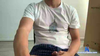 estudiantee cam4 gay performer from Republic of Chile  