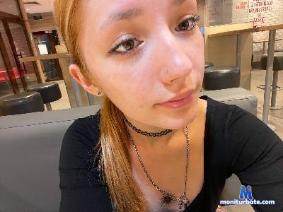 OdetteEdwards cam4 bisexual performer from Republic of Italy  
