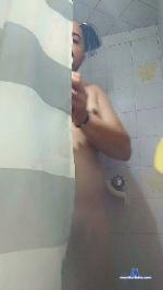 Initialjuan cam4 livecam show performer room profile