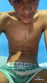 Novinhodotdd cam4 livecam show performer room profile
