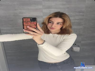 Brenda_Collinss cam4 bisexual performer from Federal Republic of Germany  