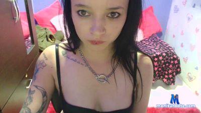 zaffiro_18 cam4 bisexual performer from United States of America new tattoo showcum pvt 