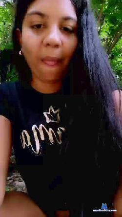 Emy_Pee cam4 live cam performer profile