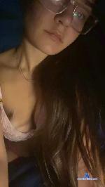 Larahcp cam4 livecam show performer room profile