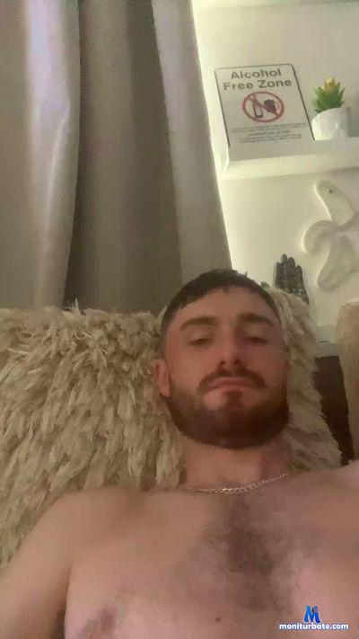 cantona619 cam4 straight performer from United Kingdom of Great Britain & Northern Ireland  