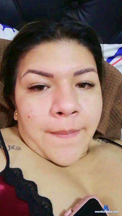 lauravalencia cam4 straight performer from Republic of Colombia  
