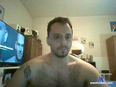 eze_baires cam4 bicurious performer from Argentine Republic  