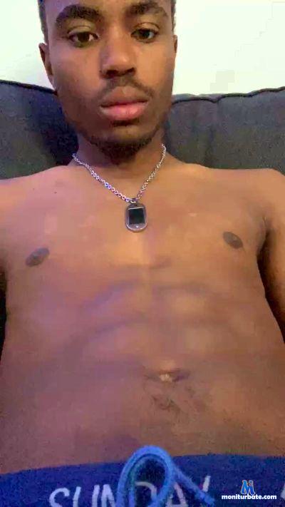 Xoxoalexoxo cam4 straight performer from Swiss Confederation  