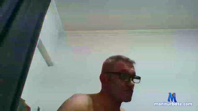 giova156 cam4 straight performer from Kingdom of Belgium  