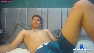 Arnolld_ cam4 bisexual performer from Republic of Colombia spanking masturbation armpits schoolgirl pee striptease swinging 