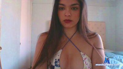 Seducete cam4 bicurious performer from Republic of Chile spanking sexy bigass schoolgirl 
